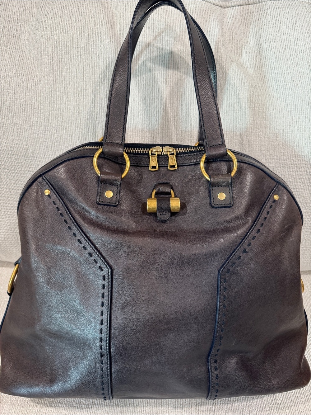 STUNNING** Yves Saint Laurent - Classic Brown Leather Tote with Gold Hardware